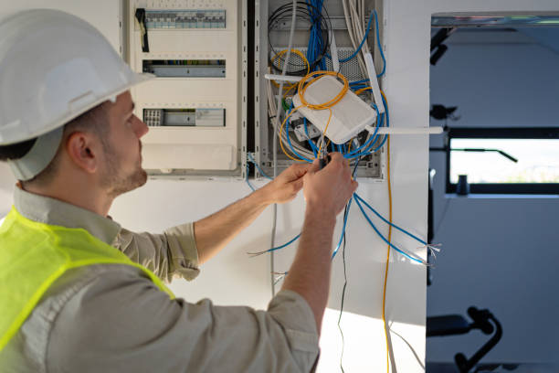 Best Local Electrician Companies  in Malvern, IA